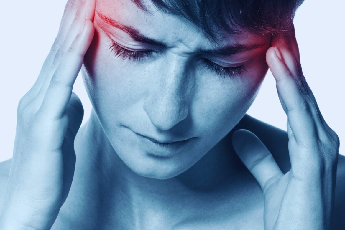 How To Prevent Migraines: Tips For Long-Term Relief